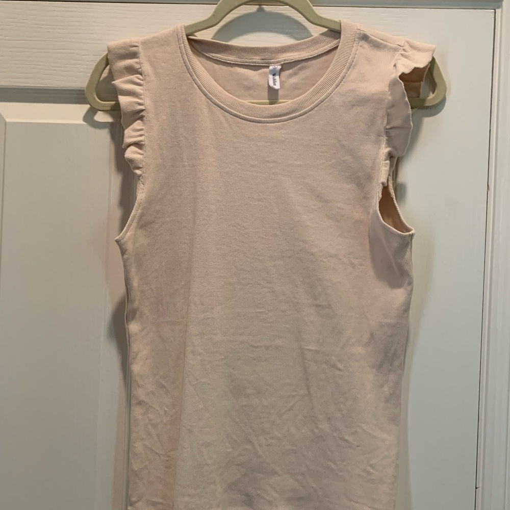 Wishlist Large Top Tank Ruffles